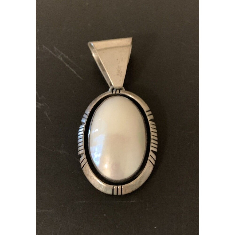 Vintage Carol Felley Sterling Silver Large Maybe Pearl Pendant 1996